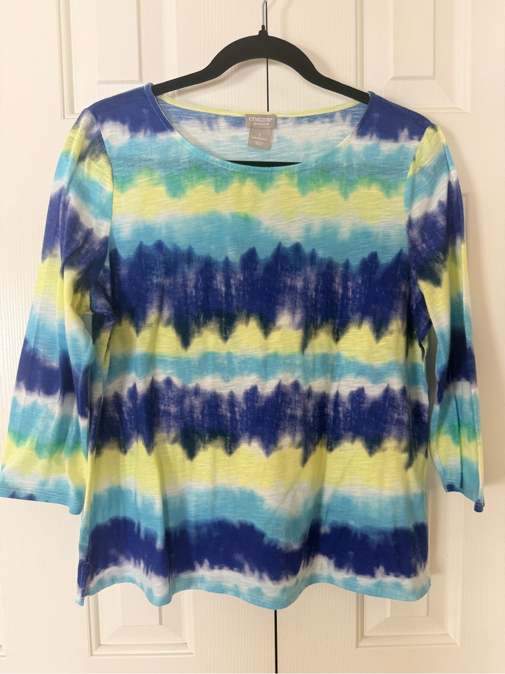 Chico’s Yellow Blue White Tie-Dye Stripe Scoop Neck Women's Top 3/4 Sleeves